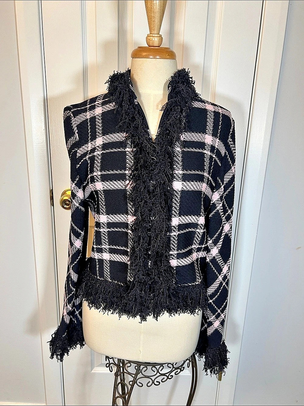 St. John Collection Sophisticated Vintage Plaid Fringe Jacket Black & Pink Size